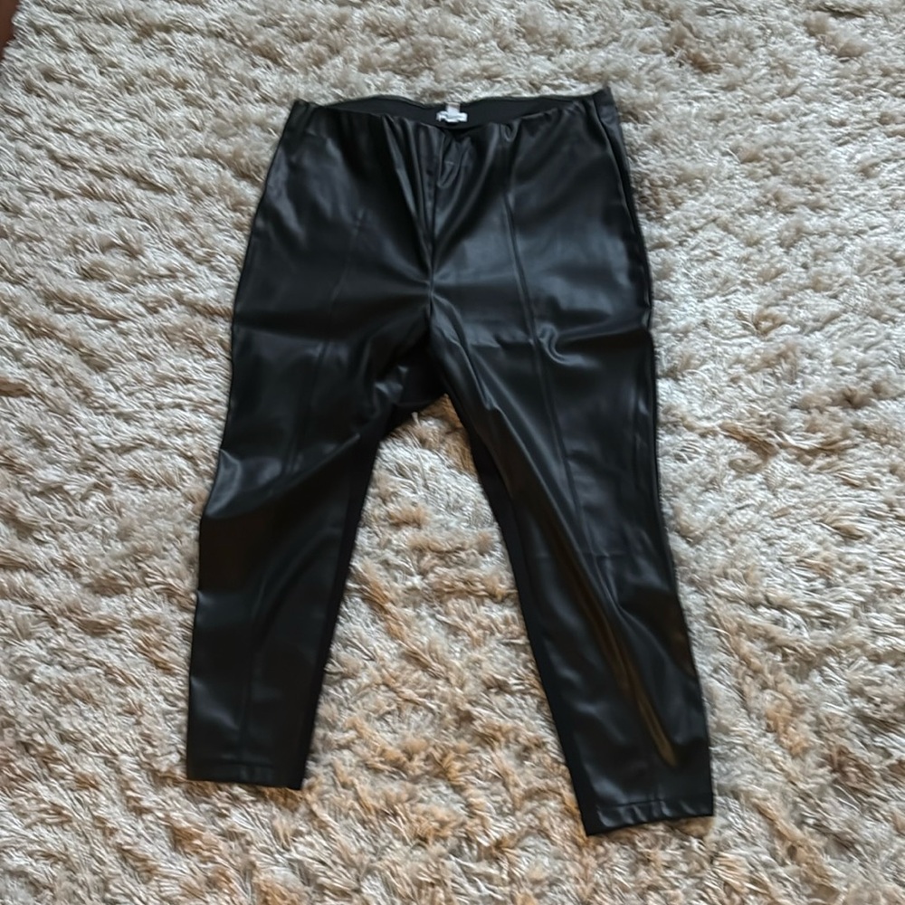 TRIBAL JEANS two tone leather leggings size 3x